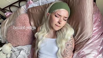 Play Cum on my face JOI