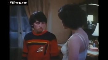 Play Sylvia Kristel - Private Lessons