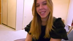 Play Blonde Milf Aunt Can't Resist Nephew's Dick