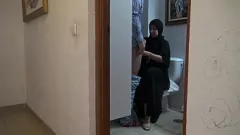 Play Turkish Step Mom's Forbidden London Encounter